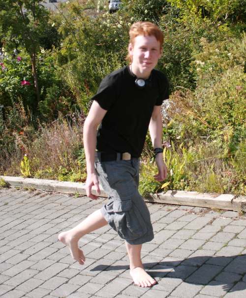 2008.27.8. 099
